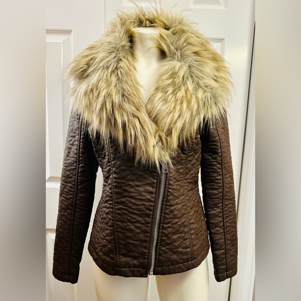 VENUS Faux Leather Jacket with faux Fur Collar